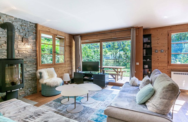 Gemütliche Wohnung nahe Skipisten, 2 Schlafzimmer, WIFI, Terrasse, Garage