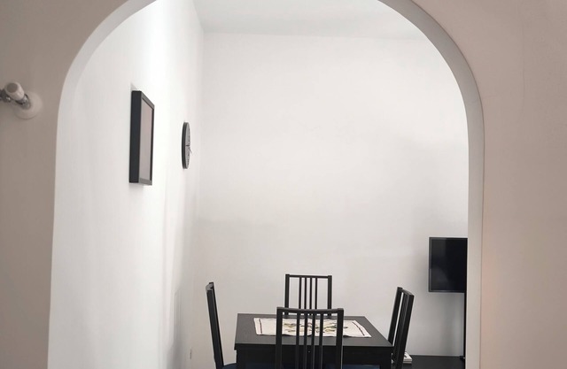 Cozy apartment 40 sqm. and well connected by public transport