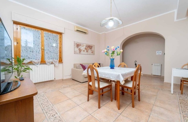 Cozy apartment ideal for those seeking a comfortable and quiet residence