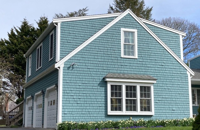 Cozy apartment in a quiet wooded neighborhood, just 2 miles from Nauset Beach.