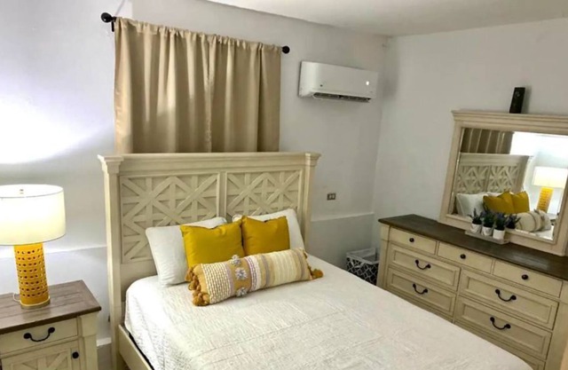 Cozy Apartment in Cabo Rojo Close to Buye-VALCO #1