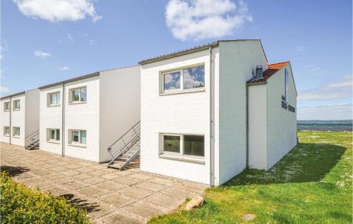 Cozy Apartment In Ebeltoft With Sauna