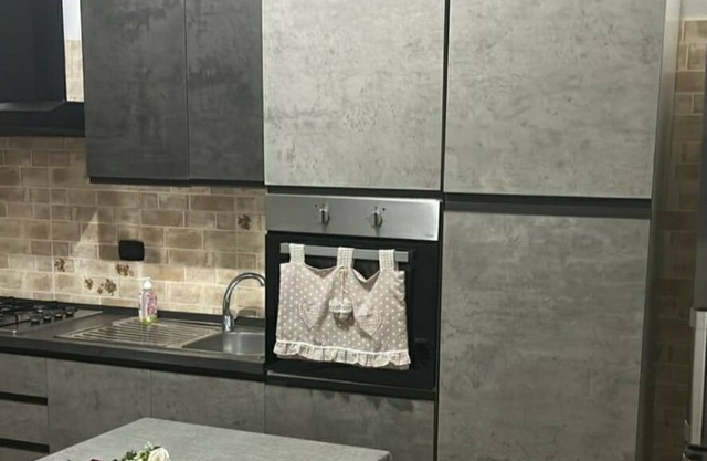 Cozy Apartment Near Metro C - 30 Minutes from the Colosseum - 6 People