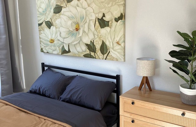 Cozy apartment nestled in the beautiful historic district of Selma, Alabama