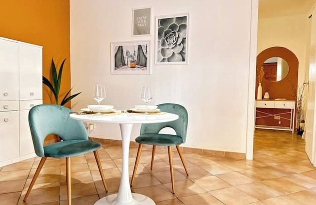 Cozy Apartment w/ Garden