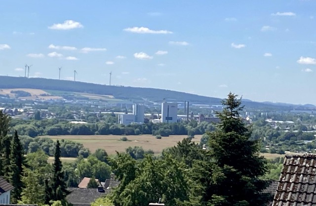 Gemütliche Ferienwohnung mit herrlichem Ausblick auf die Kasseler Skyline