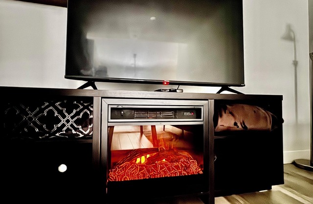 Cozy Basement Apartment Near Jasper – Private, Modern, and Perfect for Couples