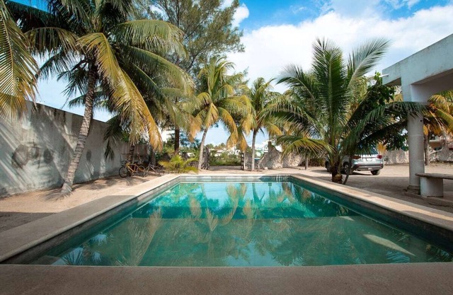 Cozy Beach Home | Budget Friendly | Nice Location!