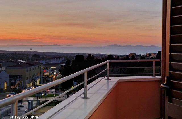 Cozy bright detached house-panoramic terrace with sea view. IUN-R6392