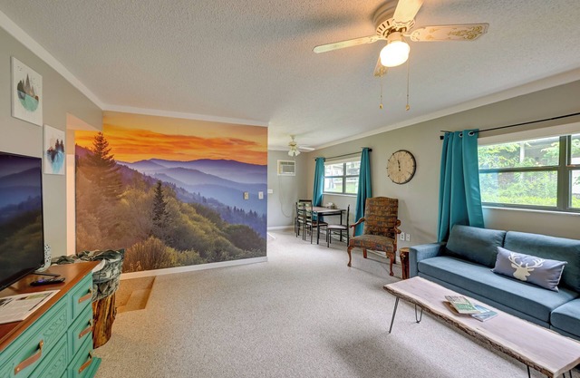 Cozy Bryson City Cabin Rental w/ Shared Yard