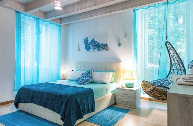 Cozy buen ritiro in the center of Carloforte inspired by the colors of the sea