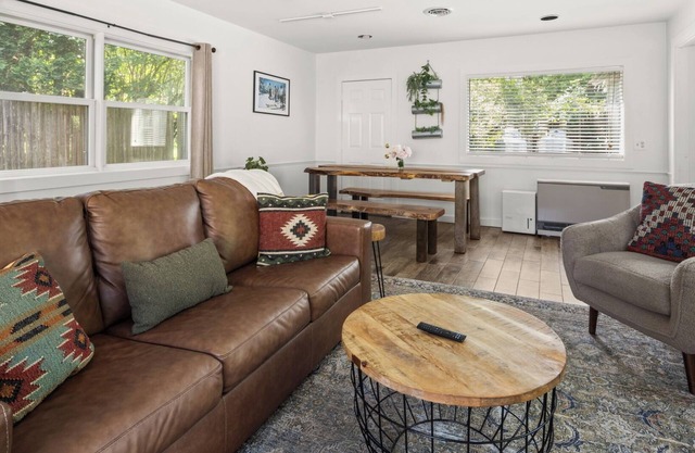 Cozy Bungalow Home in the Heart of Stowe Village
