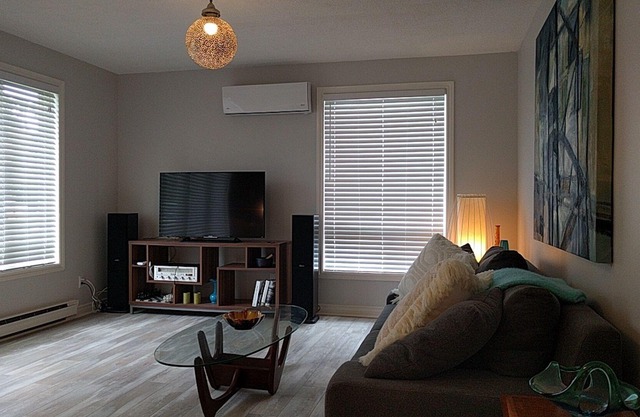 Renovierter Bungalow im Herzen von Wellington ON