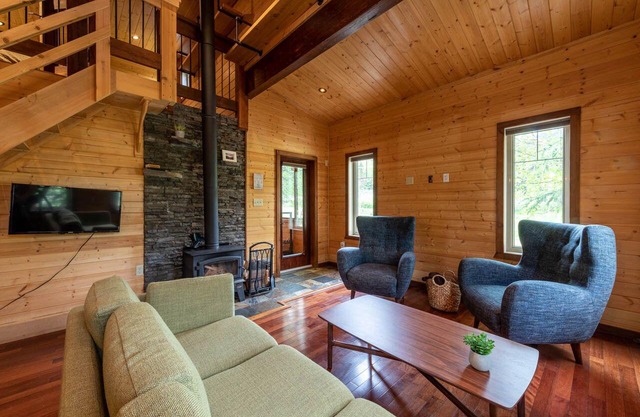 Cozy Cabin