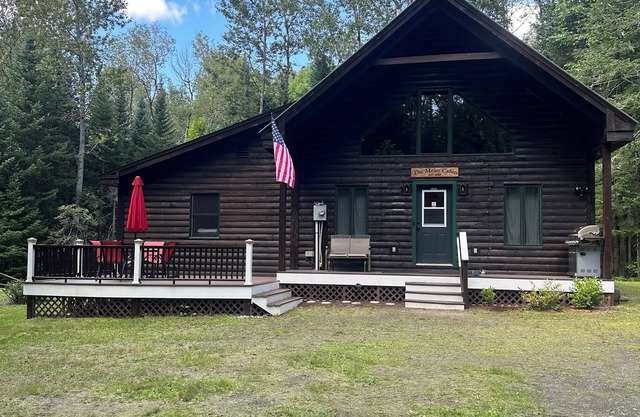 Cozy Cabin located in Columbia, NH