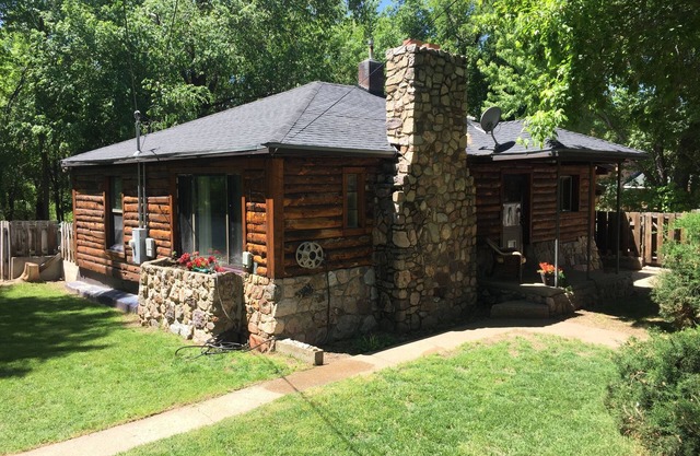 Gemütliche Hütte am Ogden River