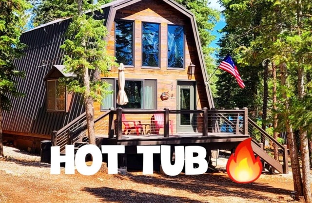 Cozy Cabin near Bryce and Zion sleeps 4 adults max