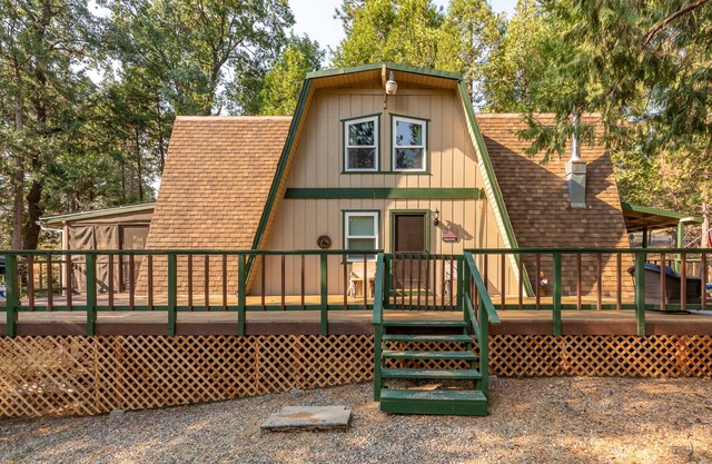 NEU! Balsam Cabin in der Nähe von Bass Lake / Yosemite National Park!