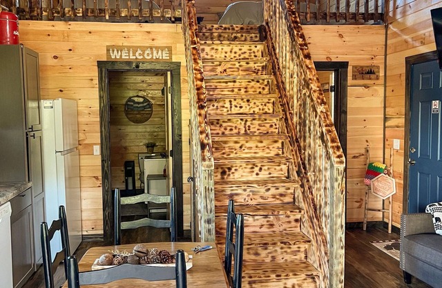 Cozy Cabin Nestled in Red River Gorge Hot Tub WiFi