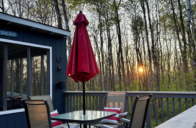 Cozy Cabin Retreat Lakeview Bay