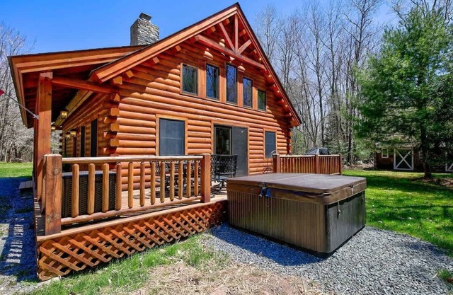 Cozy Cabin Retreat with Hot Tub & Fire Pit
