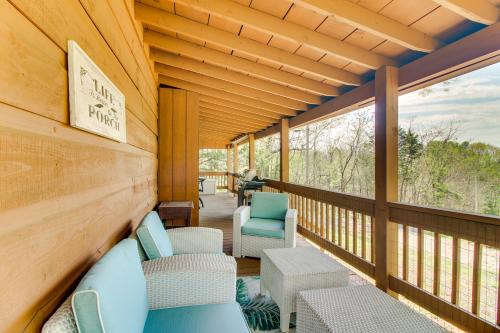 Cozy Cabin with Grill and Fire Pit By Dale Hollow Lake