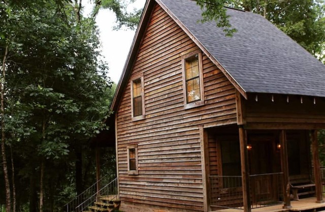 Gemütliche Hütte auf 30 Acres ... Sehr geeignet für Familien, nahe Natchitoches,