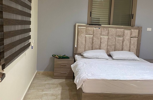 Cozy & Calm! Family-friendly haven away from the chaos.