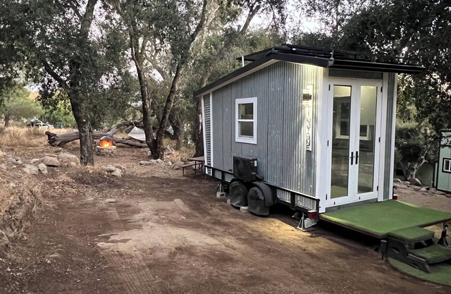 Cozy campground with AC and WiFi in brilliant Pauma Valley