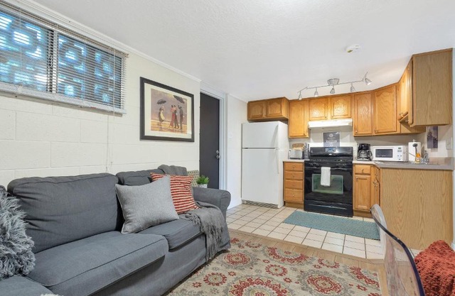 Cozy Canyon Rim Apartment in SLC - Sleeps 3