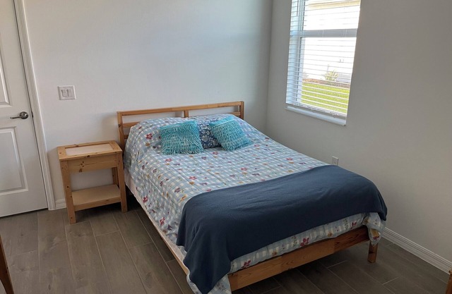 Cozy 1-bedroom casita with WiFi, AC in charming Ave Maria