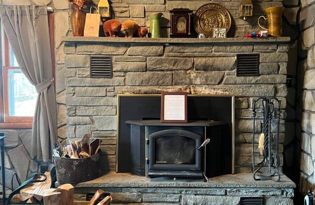 Cozy Catskill Mountain Cabin