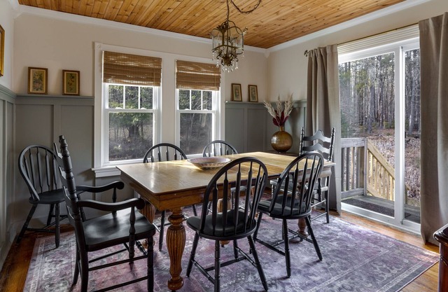 Cozy Catskills Farmhouse by Delaware River