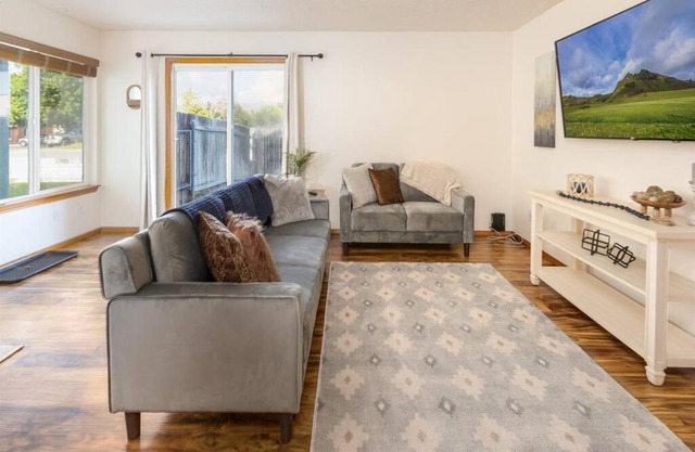 Cozy & Centrally Located Downtown Boise Townhome