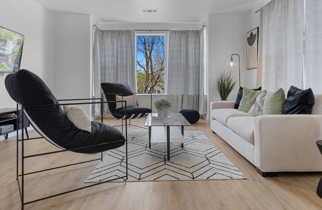 Cozy & Chic Santa Rosa Condo