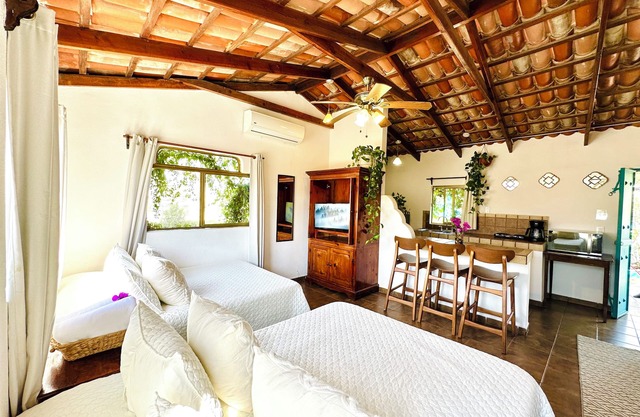 BONITO APARTAMENTO A 5 CUADRAS DE LA MARINA *