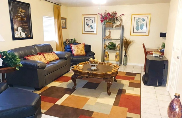Cozy Clean home NRG/SaberCats Stadium/Beltway 8