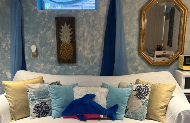 Cozy coastal studio