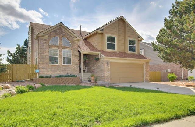 Cozy Colorado Springs Abode: 8 Mi to Downtown!