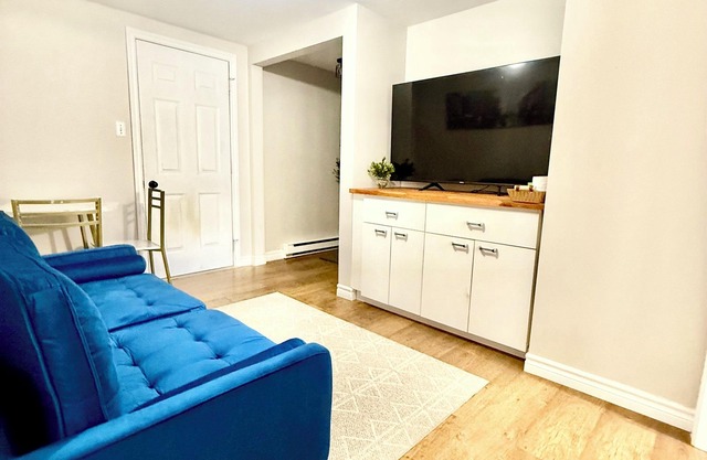 Cozy comfort Private 2 bedrooms home in Moncton