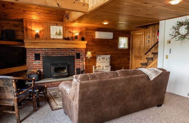 Cozy & Comfortable Year-Round SEESEITE Landhaus am See in der Nähe Lime Ellicottville