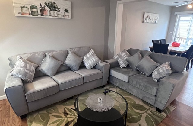 Cozy condo close to downtown New Haven
