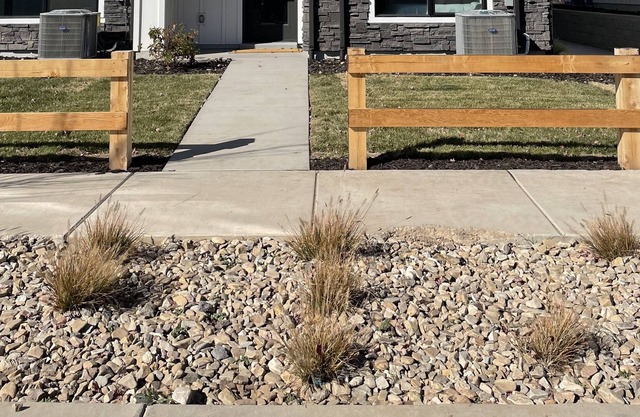 Cozy condo located minutes from Snow Basin in the beautiful mountains.