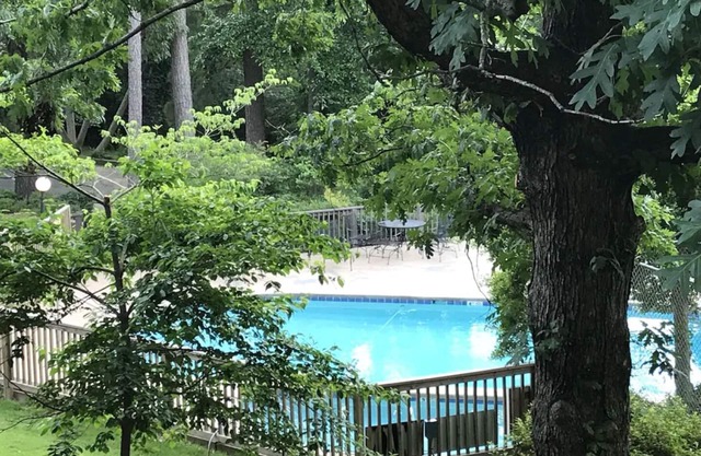 Newly remodeled! Beautiful Mountain and Lake views!