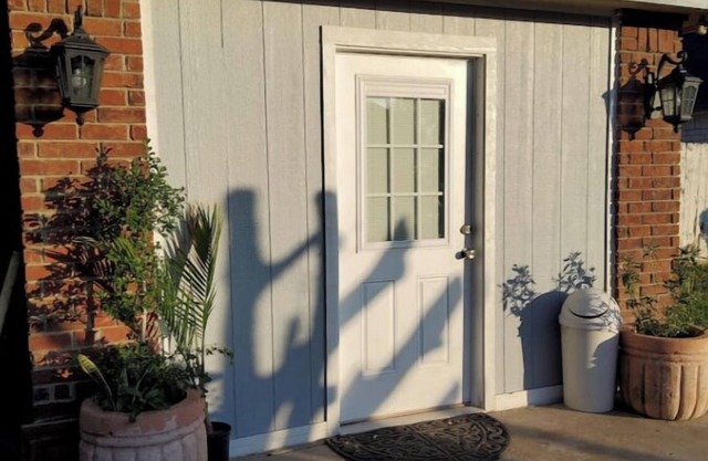 Cozy & Convenient Studio Apt – All You Need, Minutes from the Expressway!