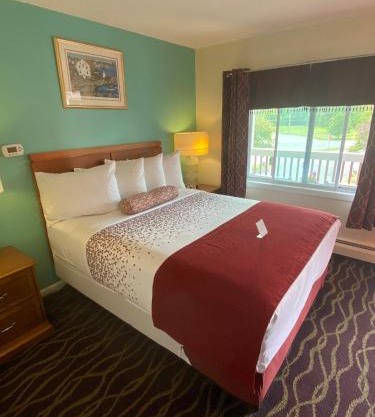 Cozy Corner Motel