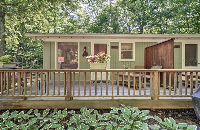 NEU! Gemütliches Ephraim "Cedar Cottage" mit privatem Deck!