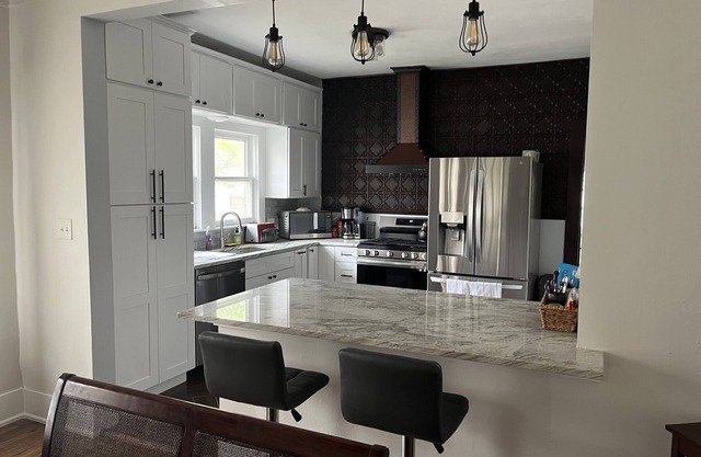 Cozy Cottage Feel in South Fort Worth!
