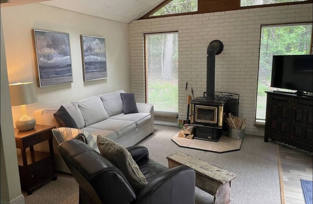 Cozy Cottage For Two