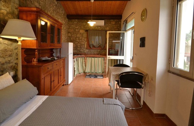 Gemütliches Ferienhaus in Calasetta (Sardinien) mit Garten